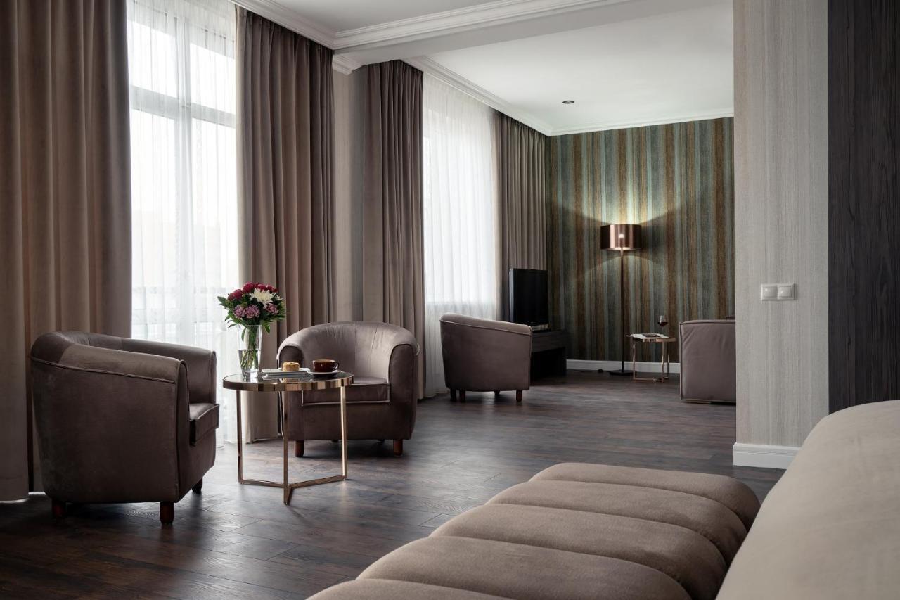Greguar Hotel By Uhm Kyiv Exterior foto