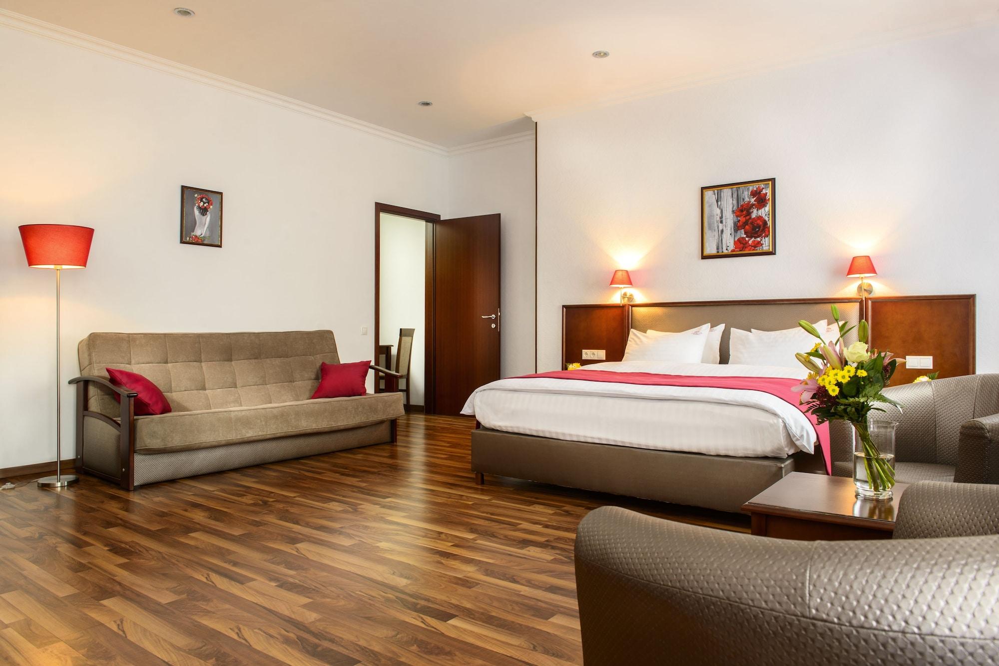Greguar Hotel By Uhm Kyiv Exterior foto