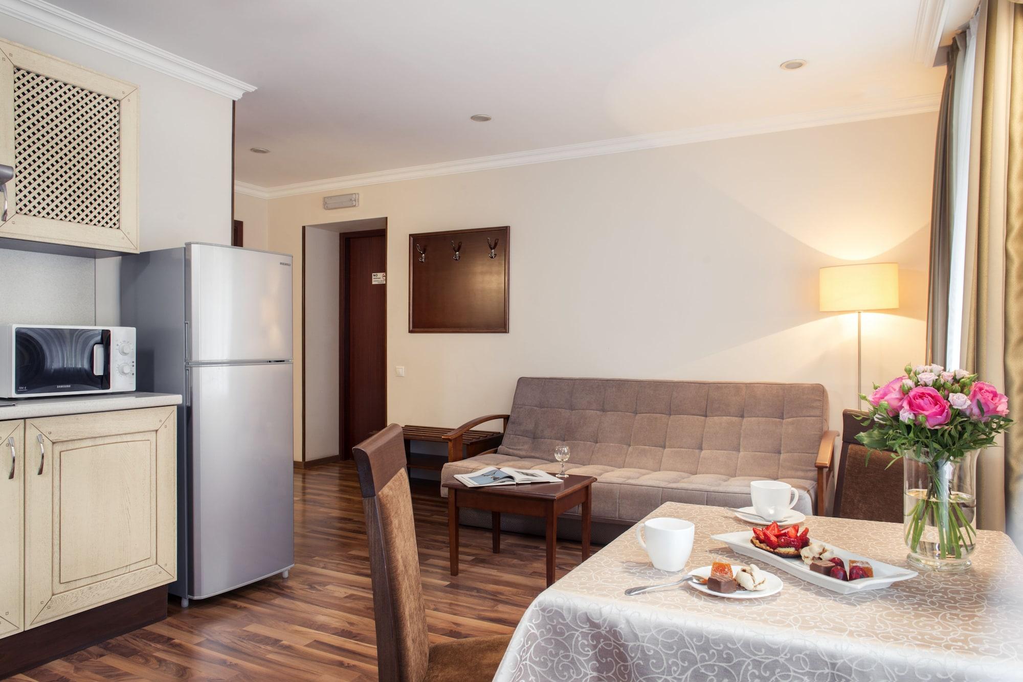 Greguar Hotel By Uhm Kyiv Exterior foto